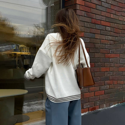 Pull en tricot oversize pour femmes avec impression graphique Chic und Stil