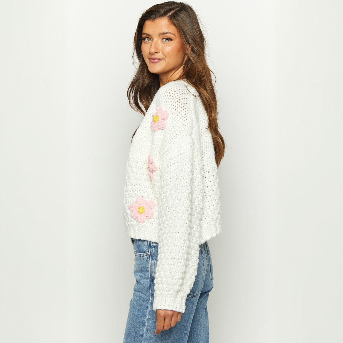 Cardigan femme avec appliques florales Chic und Stil