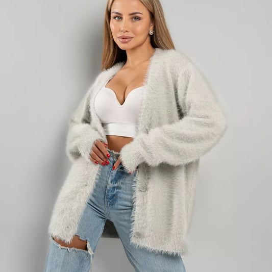 Cardigan femme moelleux avec fermeture à boutons et coupe ample Chic und Stil
