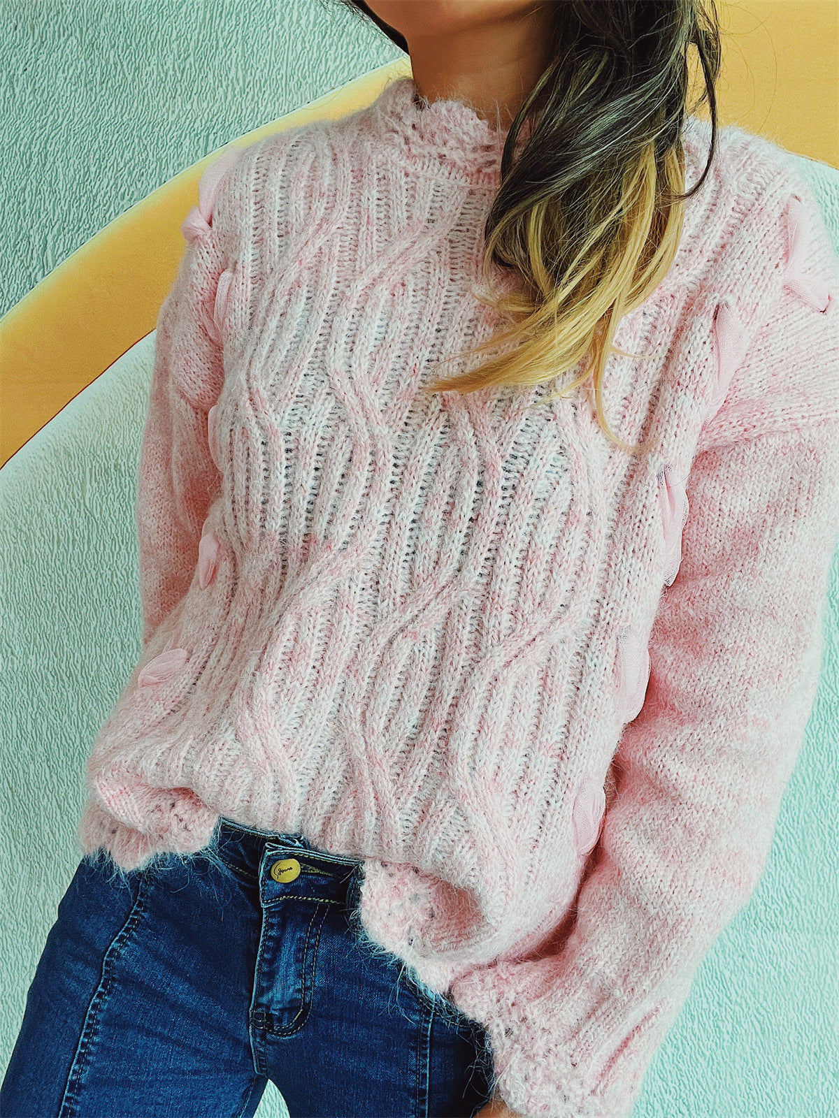 Pull en grosse maille pour femmes avec motif ondulé romantique et manches volumineuses Chic und Stil