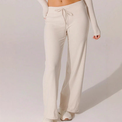 Chic and Style women's wide leisure pants with elastic waistband and tie belt