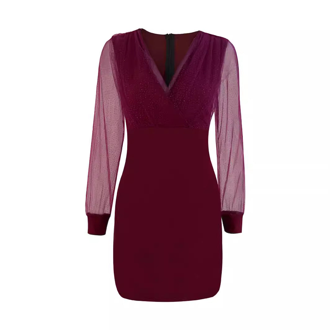 Robe de cocktail scintillante pour femmes avec des manches transparentes Chic und Stil