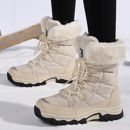 Bottes d'hiver isolées pour femmes avec une construction de semelle antidérapante et une doublure intérieure douillette Chic und Stil