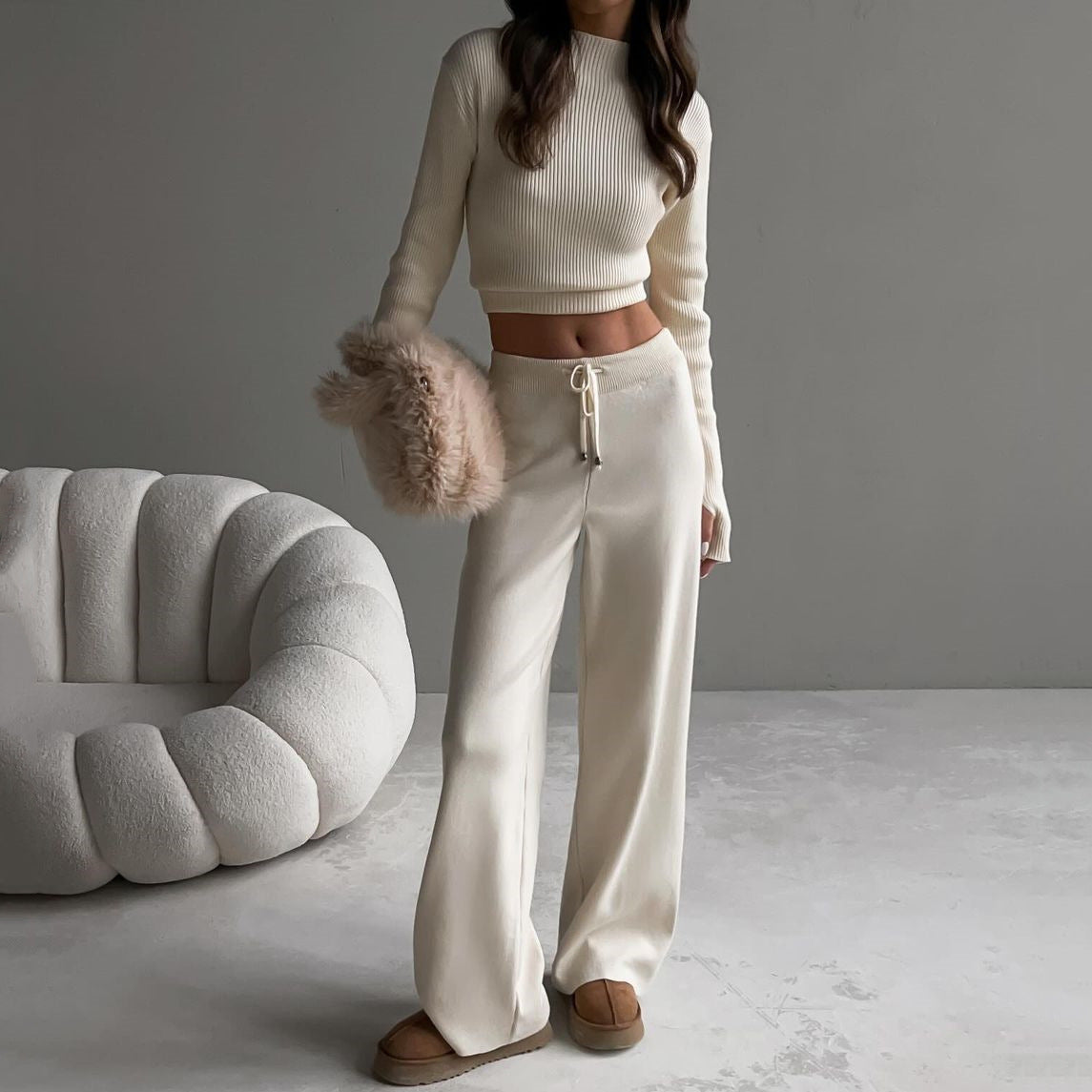Chic and Style casual knit lounge set for women with wide pants