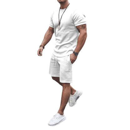 Ensemble d'été sportif pour hommes avec t-shirt respirant et shorts Chic und Stil