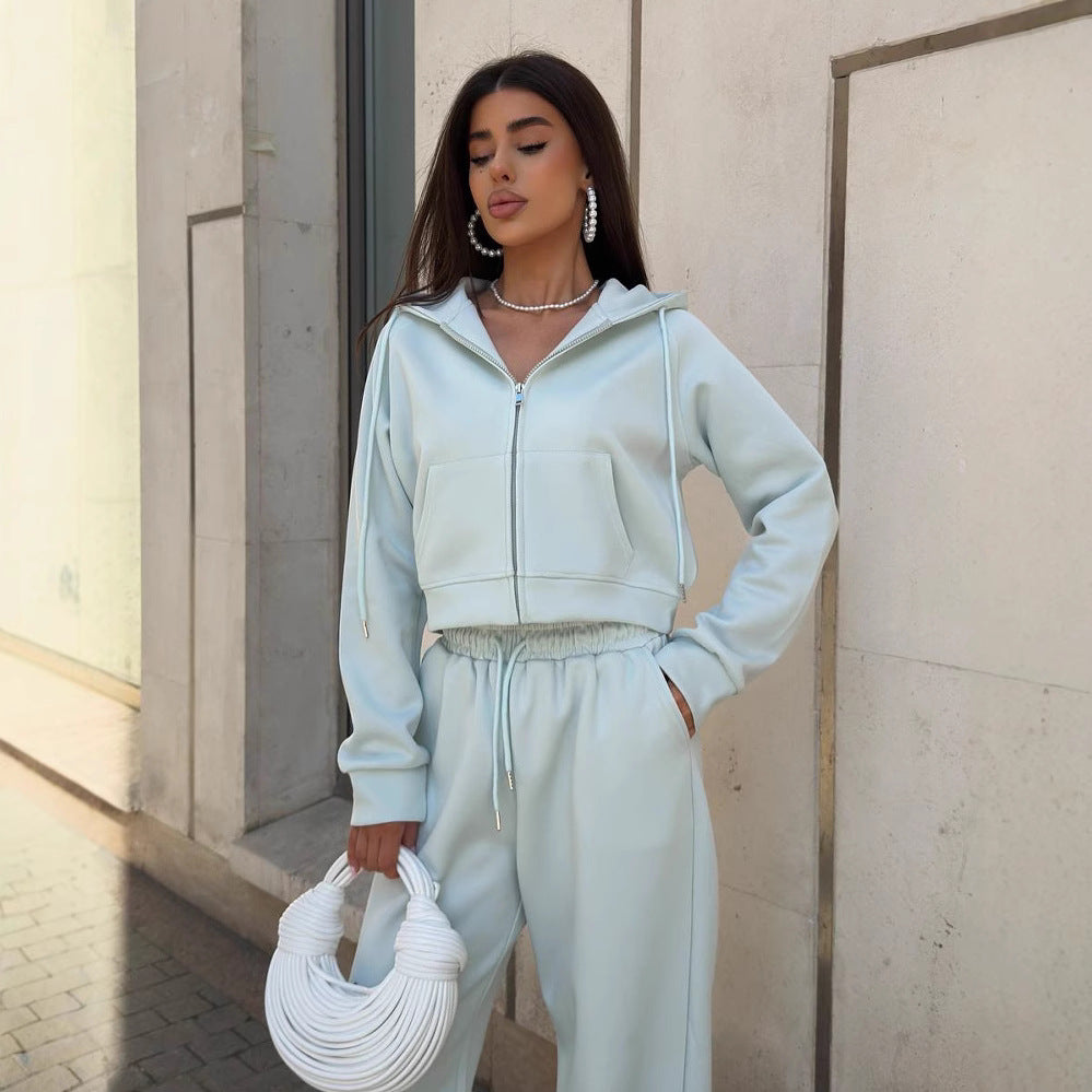 Trendy lounge set for women with a comfortable cropped hoodie and chic wide pants