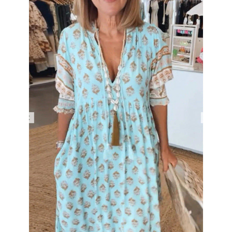 Robe tunique aérienne pour femmes avec des motifs floraux et de délicates détails à volants Chic und Stil
