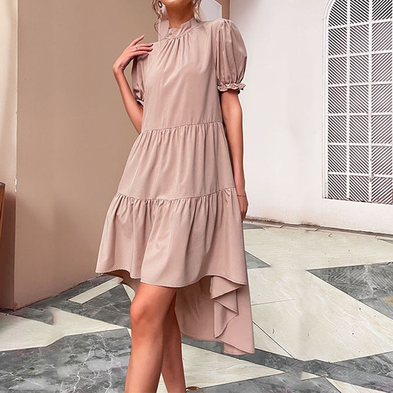 Robe à volants asymétrique fluide pour femmes avec manches bouffantes Chic und Stil