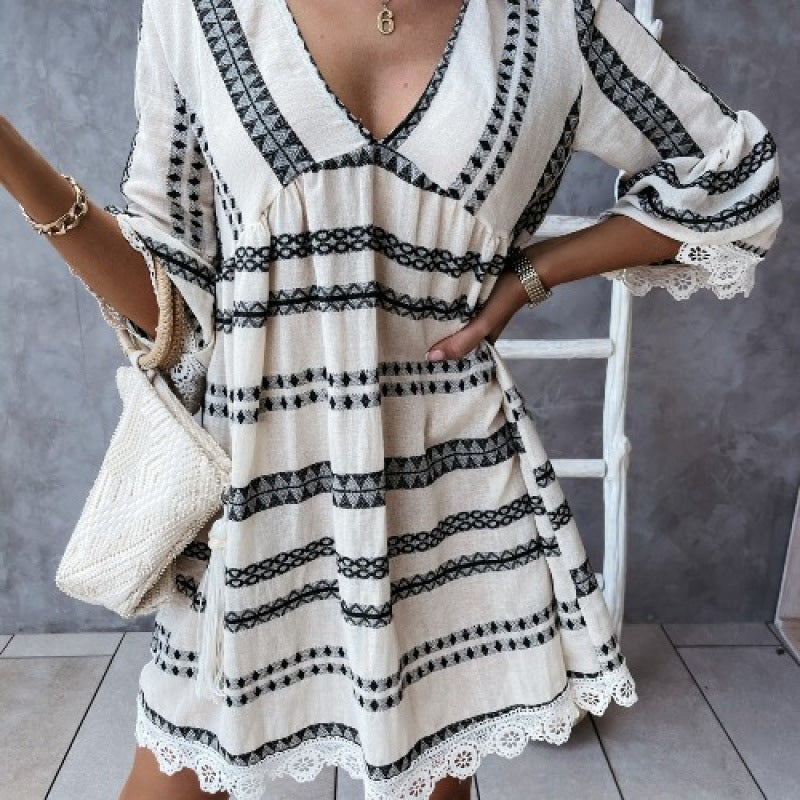 Robe mini à manches évasées style bohémien pour femmes Chic und Stil