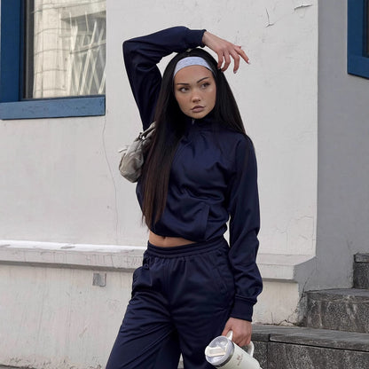 Women's sports training jacket and matching high-waisted pants Chic and Style