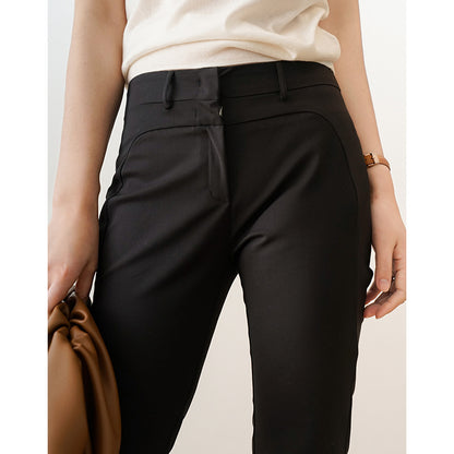 Pantalon de bureau pour femmes, ajusté et longueur cheville Chic und Stil