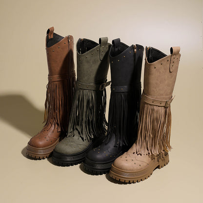 Bottes au-dessus du genou pour femmes avec un design frangé à la mode et un profil robuste Chic und Stil