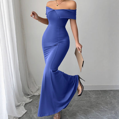 Robe maxi off-shoulder ajustée pour dames Chic und Stil