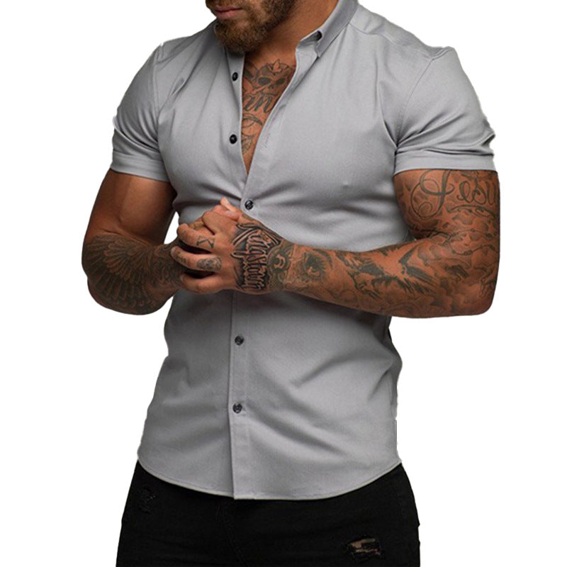 Chemise homme à manches courtes en mélange de coton respirant avec des détails de boutons modernes Chic und Stil