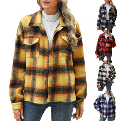 Chemise overshirt en flanelle à carreaux pour femmes avec poches poitrine et coupe décontractée Chic und Stil