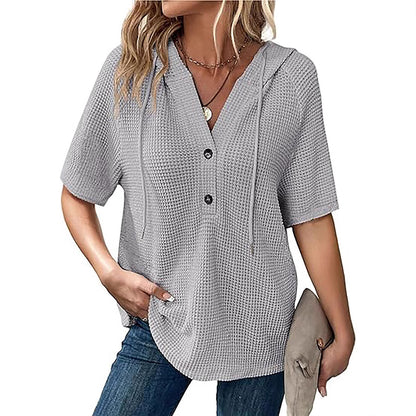 Women's short-sleeved waffle-knit blouse with hood and button placket Chic und Stil