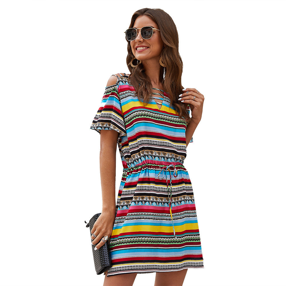 Robe décontractée pour femmes avec lien de taille élastique et poches latérales Chic und Stil