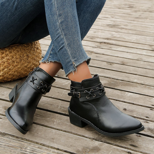 Bottes pour femmes avec détail de lacet tendance Chic und Stil