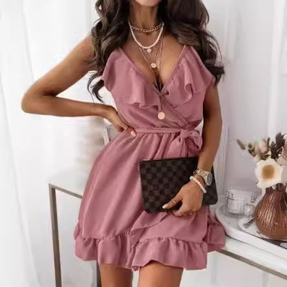 Robe portefeuille à volants pour femmes avec détail de taille noué Chic und Stil