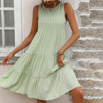 Robe d'été décontractée pour femmes avec légèrement volants et décolleté en V Chic und Stil