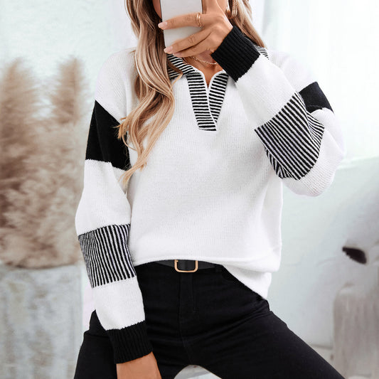 Pull féminin tendance avec col polo et rayures contrastées Chic und Stil