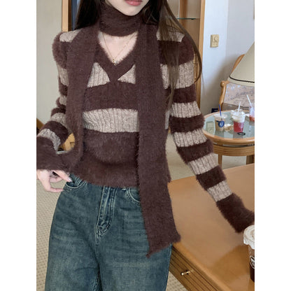 Femme doux pull V avec design rayé et écharpe assortie Chic und Stil