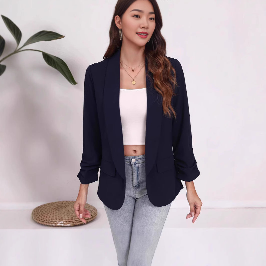Women's Elegant Blazer with Relaxed Fit and Practical Pockets Chic and Style