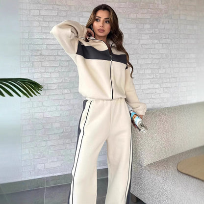 Dames Ensemble de loungewear en polaire sporty avec fermeture éclair Chic und Stil