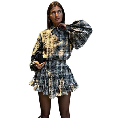 Chemisiers rayés pour femmes avec des manches volumineuses et un ourlet froncé Chic und Stil