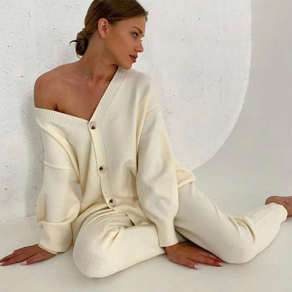 Dames Costume en Tricot Détendu avec Décolleté en V et Détail de Bouton Chic und Stil