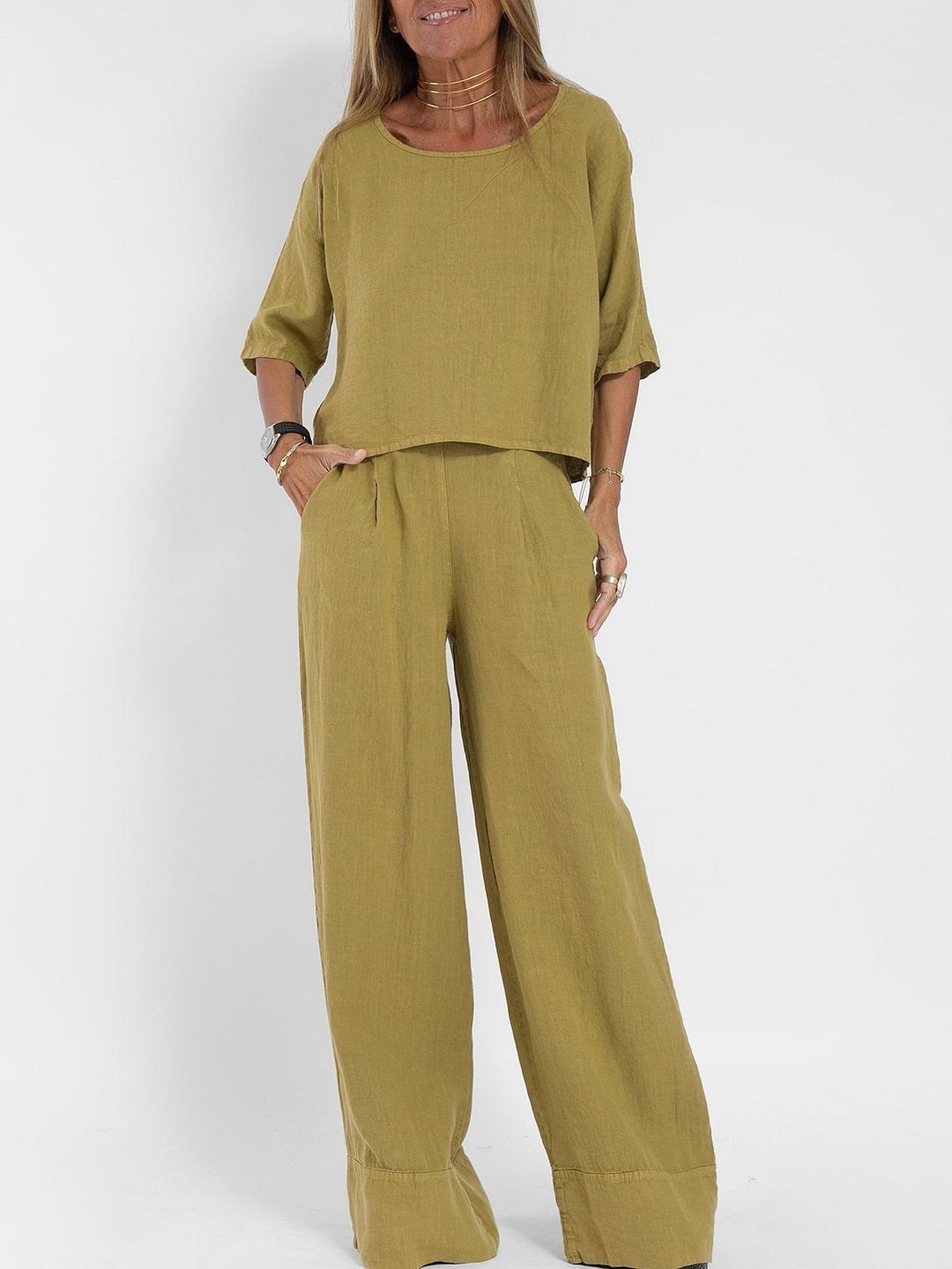 Chic and Style linen casual set for women with a loose top and palazzo pants