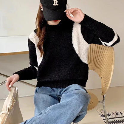 Pull femme avec col montant et manches contrastantes Chic und Stil