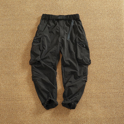 Men's cargo pants with practical pockets and elastic waistband Chic and Style