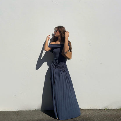 Robes maxi élégantes à épaules dénudées pour femmes avec détails plissés et coupe flatteuse Chic und Stil