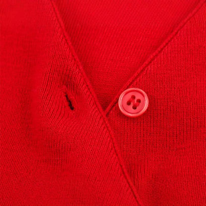 Pull-over enveloppant pour femmes avec détail de bouton et coupe moderne Chic und Stil