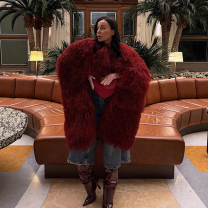 Damen faux fur jacket avec col volumineux et détails élégants Chic und Stil