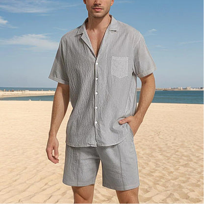 Chemise pour hommes décontractée à manches courtes avec design texturé et shorts assortis Chic und Stil