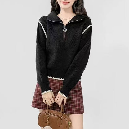Pull femme tendance avec col montant et finitions de manches spéciales Chic und Stil