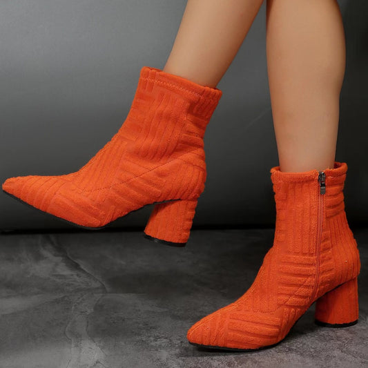 Bottines pour femmes avec un design tricot contemporain et un talon bloc confortable Chic und Stil