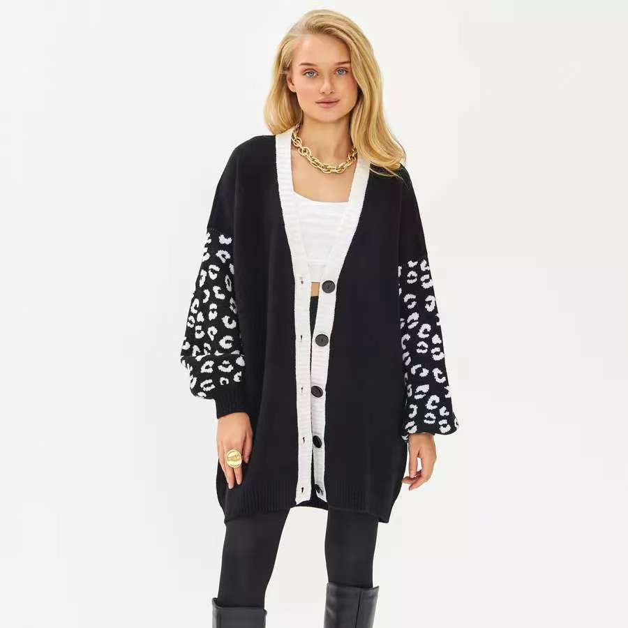 Dames Cardigan tendance avec motif animal et détails de boutons Chic und Stil