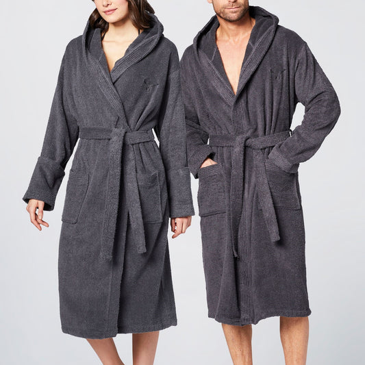 Comfortable women’s robe with hood and pockets Chic and Style