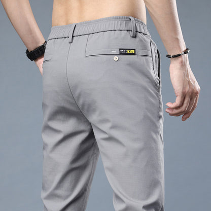 Elegant casual pants for men with a comfortable fit and practical pockets Chic and Style