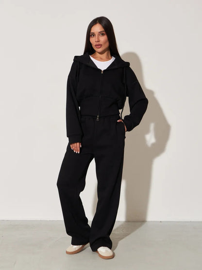 Trendy cropped hoodie set for women and wide-leg pants Chic und Stil