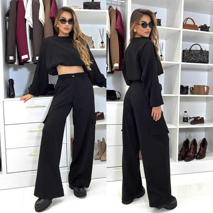 Casual cropped sweatshirt set for women and loose cargo pants Chic und Stil