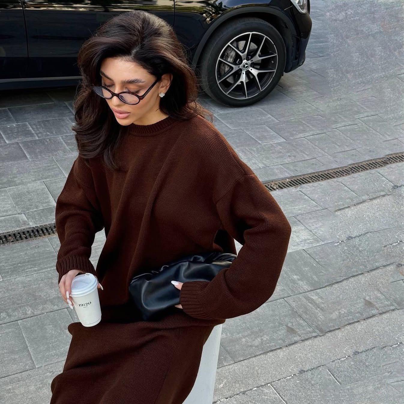 Robe en tricot pour dames avec taille élégante Chic und Stil