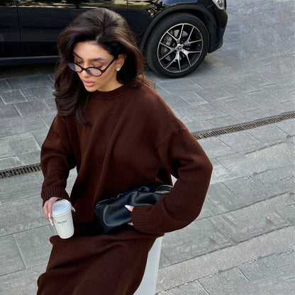 Robe en tricot pour dames avec taille élégante Chic und Stil