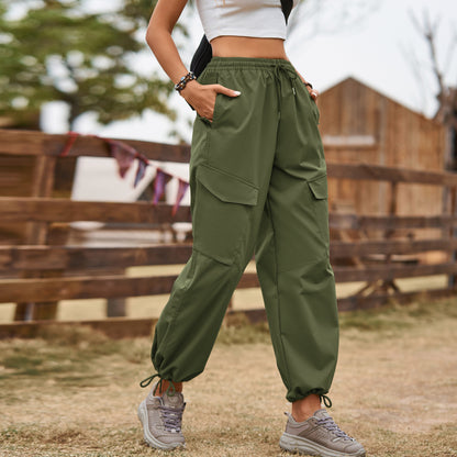 Women's cargo pants with practical pockets and elastic waistband Chic und Stil