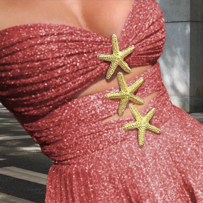 Robe mini femme avec un design volant fluide et des détails découpés raffinés Chic und Stil