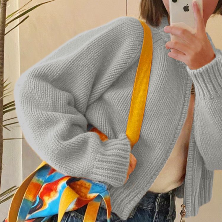 Ladies comfortable knitted pullover in an oversized casual Chic and Style