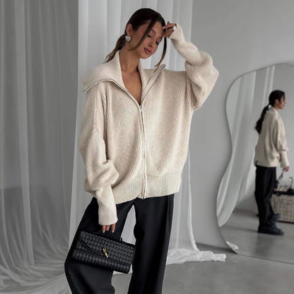 Pull-over en tricot sportif pour dames avec une structure de haute qualité Chic und Stil